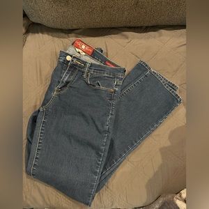 Lucky Brand jeans Sofia straight leg jeans size 6/28 Regular